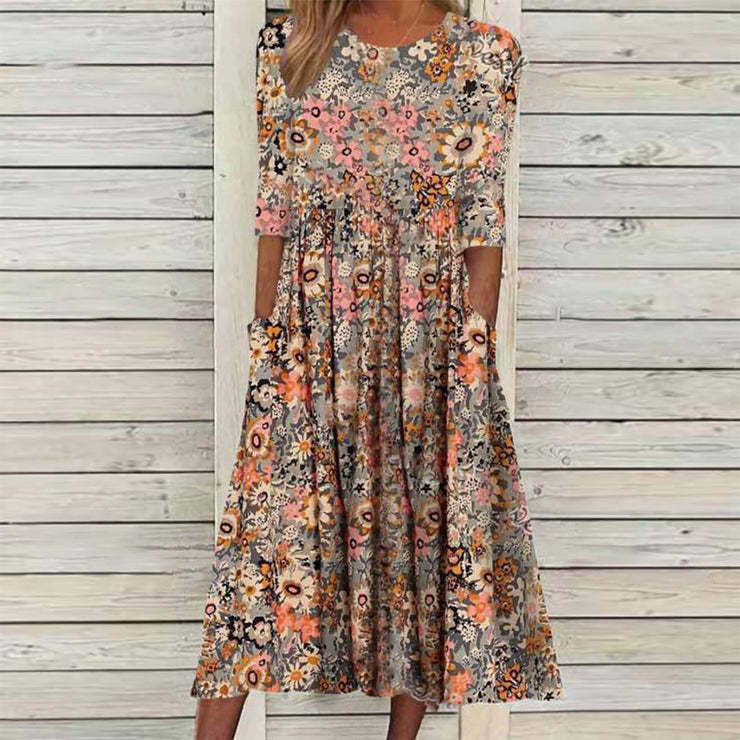 Joy – Langes bedrucktes Kleid mit lockeren Taschen