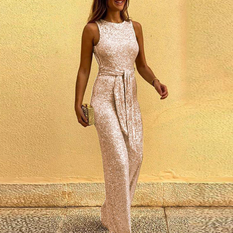 Jenny – Ärmelloser sexy Pailletten-Jumpsuit mit silbernen Punkten