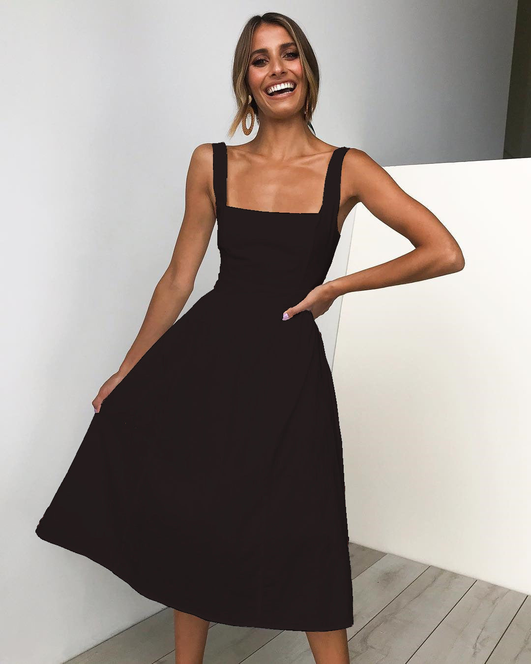 Ruby – Einfaches Trägerloses Kleid für Damen