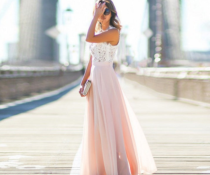 Jane – Überlängendes Chiffonkleid mit Spitzenakzenten