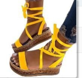Michelle – Modische Römersandalen für Damen