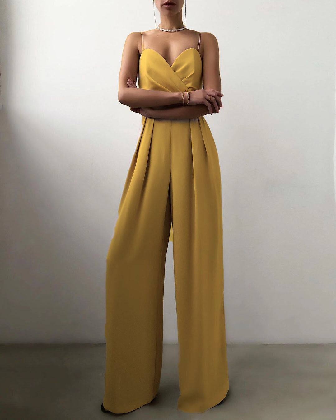 Terry – Minimalistischer Jumpsuit mit geradem Bund und Mopping