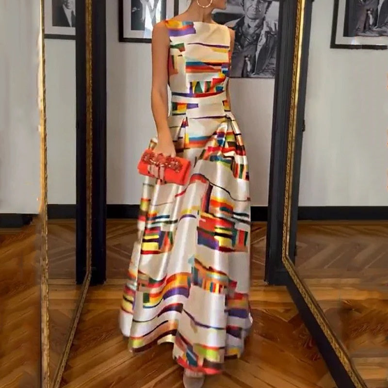 Lisa – Schmal geschnittenes ärmelloses Kleid mit geometrischem Muster
