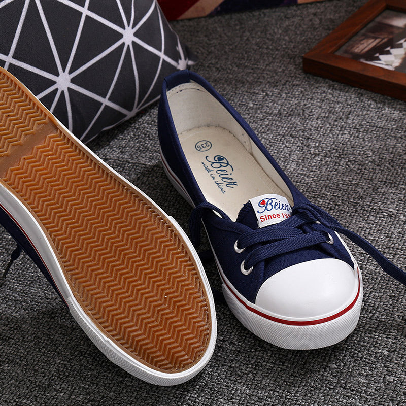 Clara – Atmungsaktive flache Damenschuhe aus Canvas