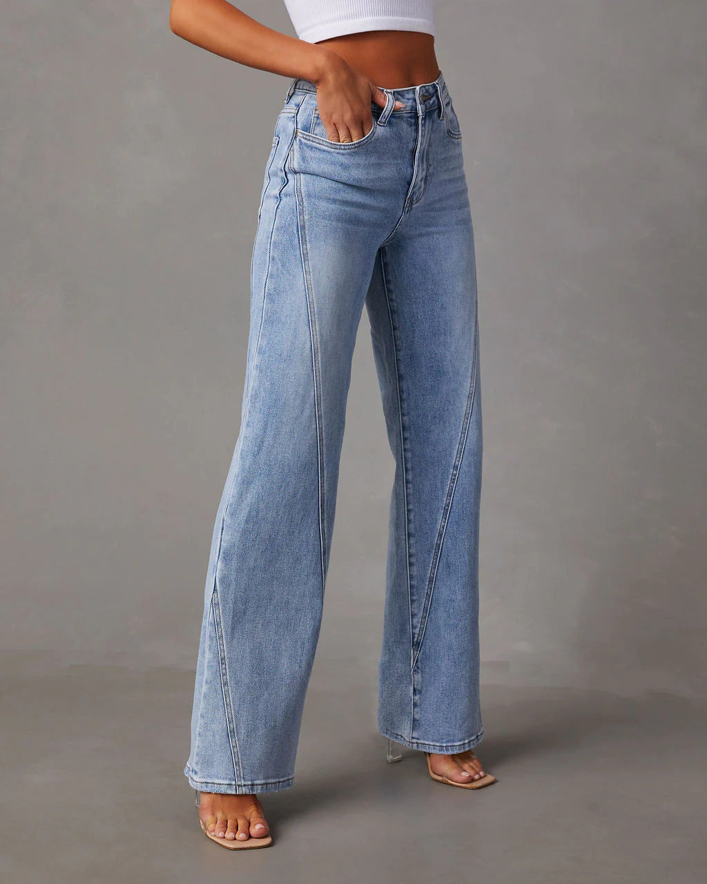 Joanne – Weite Damenjeans mit Patchwork