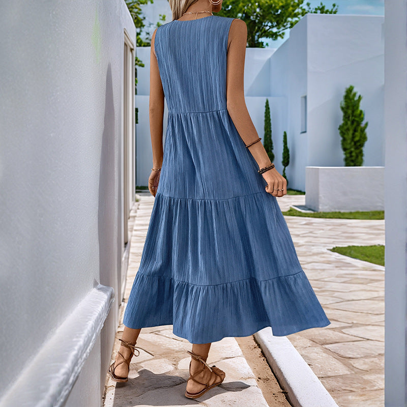 Deborah – Faltendes ärmelloses Kleid in einfarbigem Design