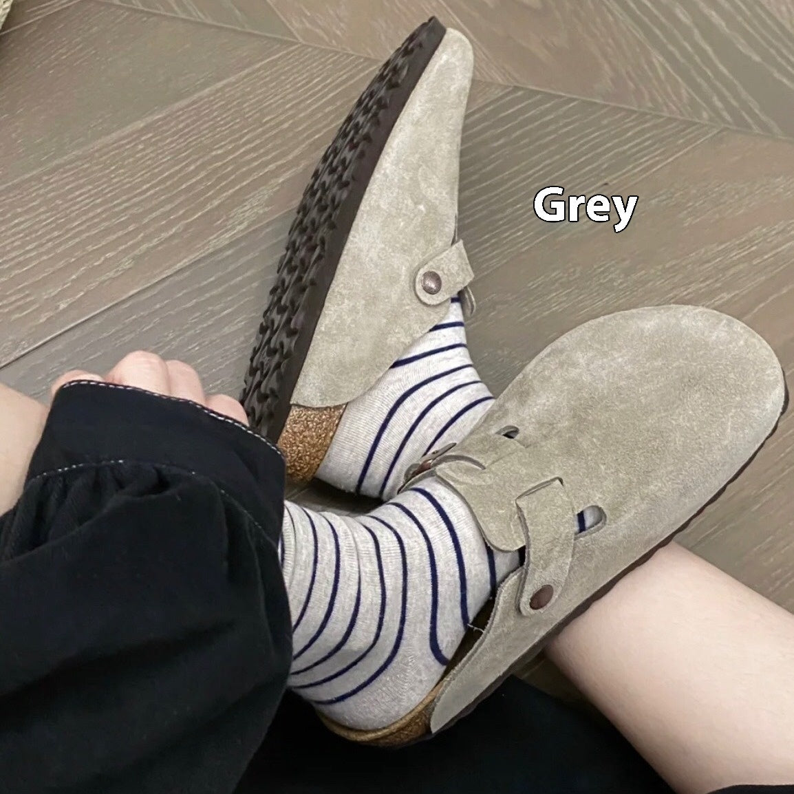 Lydia – Französische Retro Halbschuhe mit geschlossenem Zehenbereich aus veganem Leder