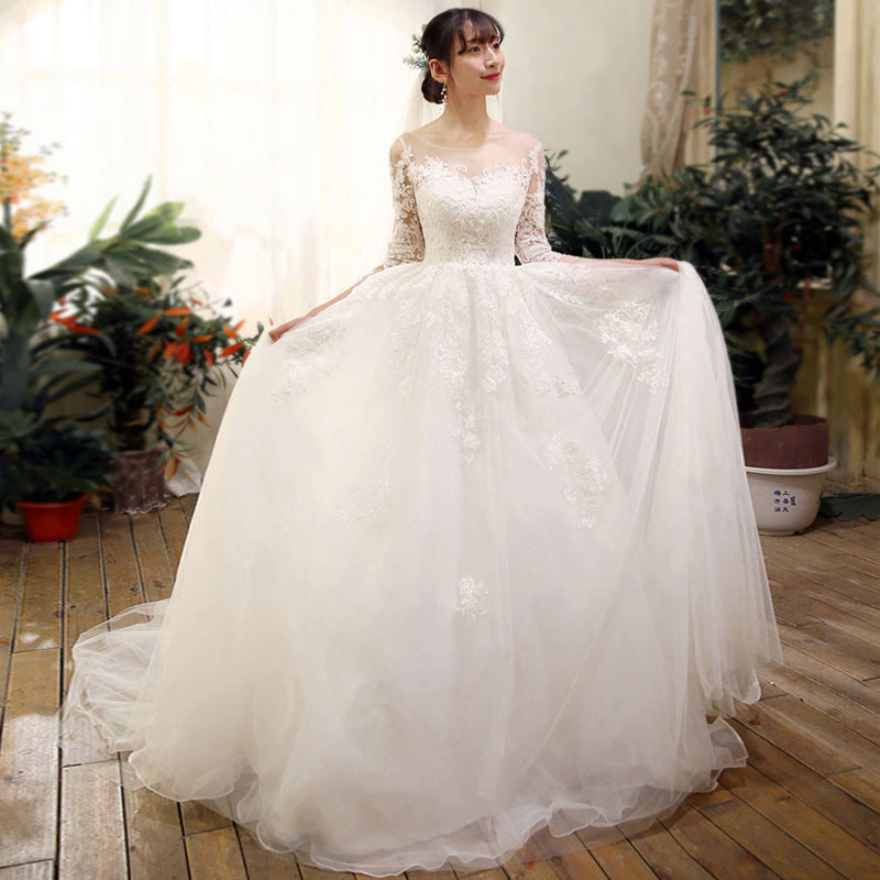 Barbara – Hochzeitskleid mit Spitzenärmeln
