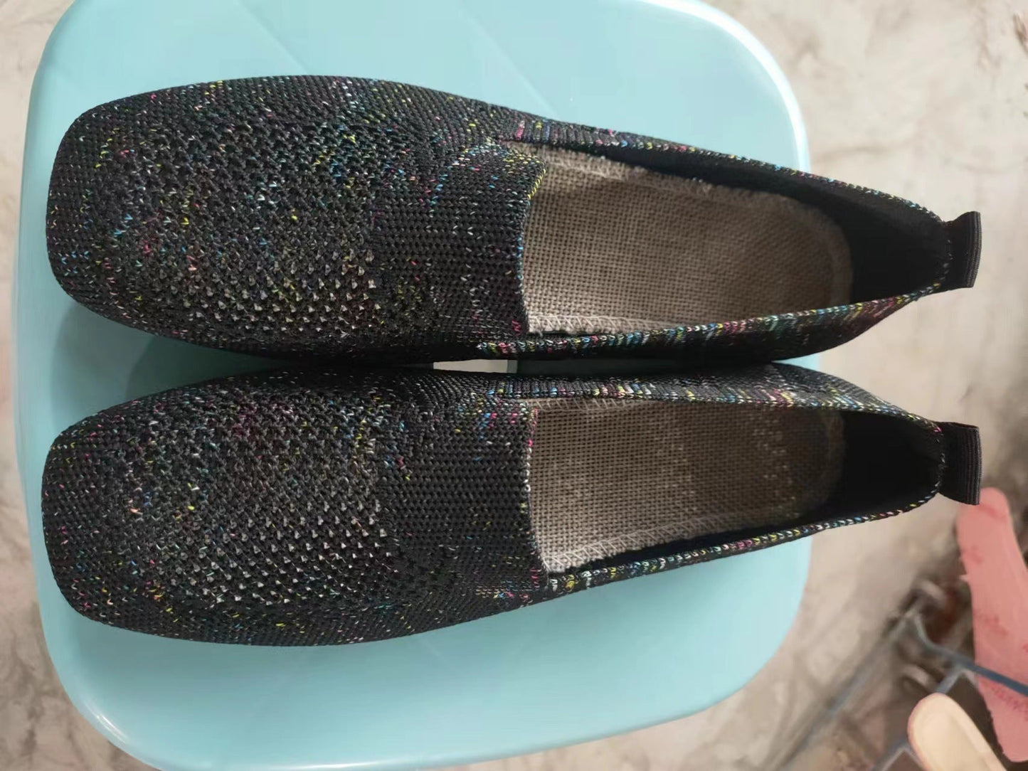 Damen Strick-Slipper Bequeme Modische Freizeitschuhe für Alltag und Reisen
