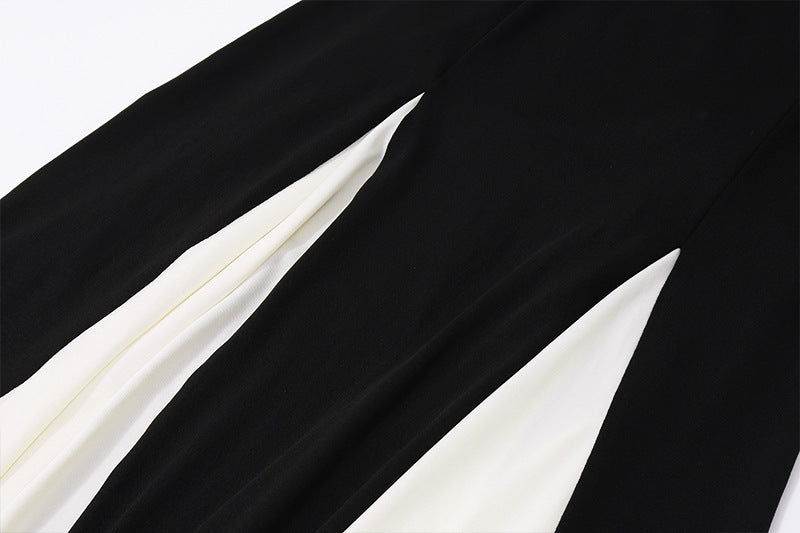Victoria – Kleid mit Farbkontrast und Trägern
