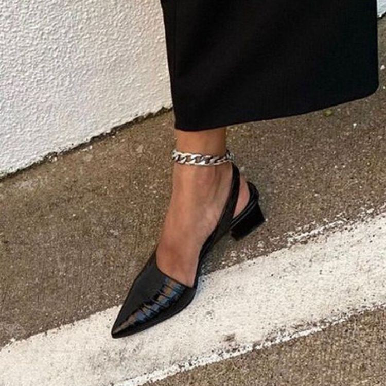Deborah – Retro Plus Size Spitzenschuh mit mittelhohem Absatz und geschlossenem Zehenbereich