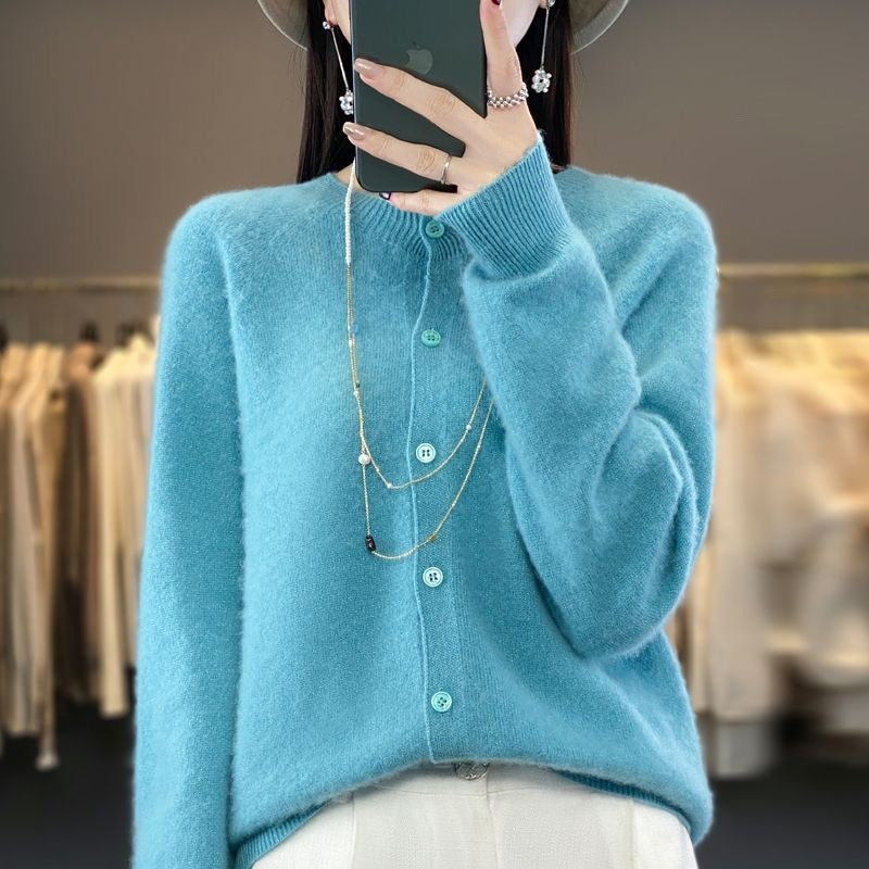 Katie – Merino Woll-Cardigan mit Rundhalsausschnitt und langen Ärmeln