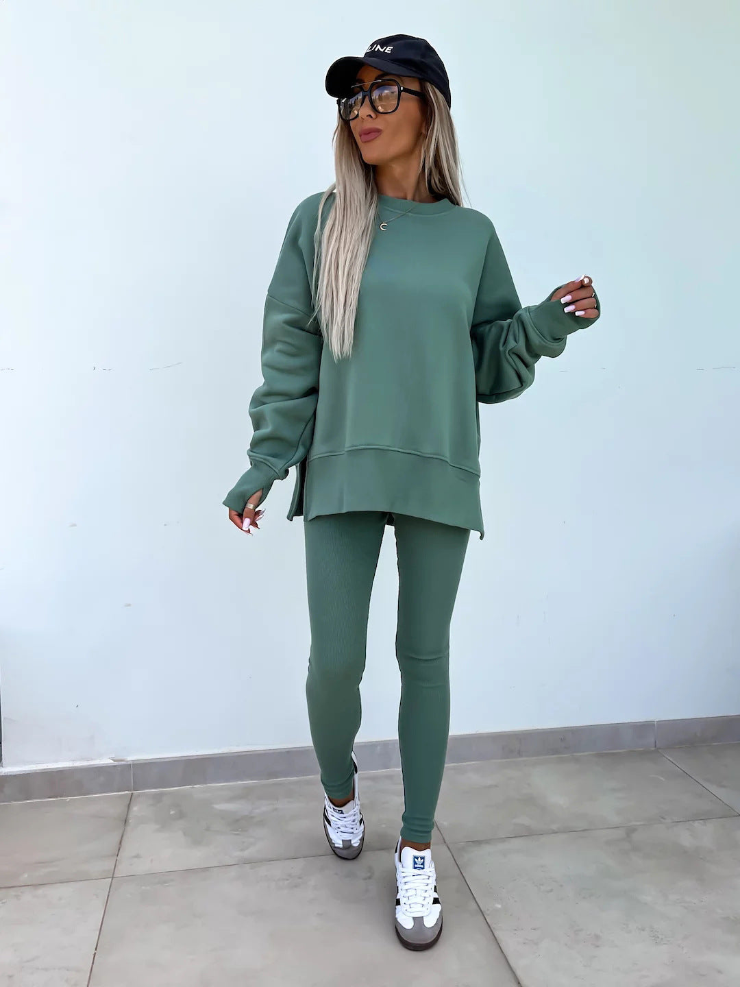 Grace – Lässiger Damen Sweater-Anzug mit langen Ärmeln und eng anliegenden Hosen