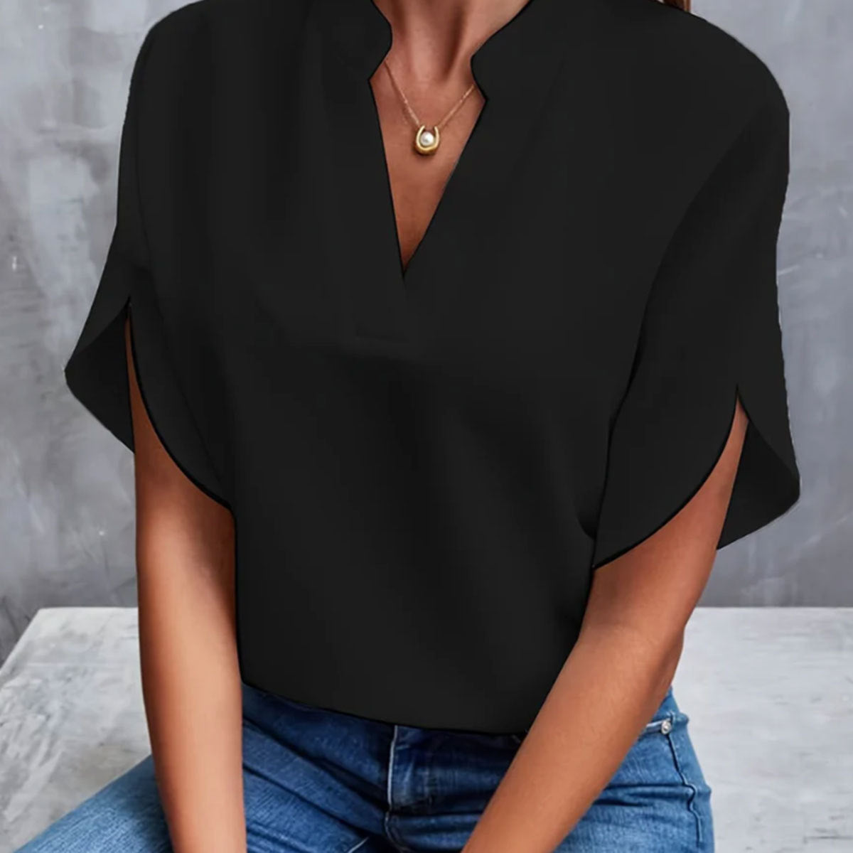 Pamela – Elegante Chiffonbluse mit V-Ausschnitt für Damen