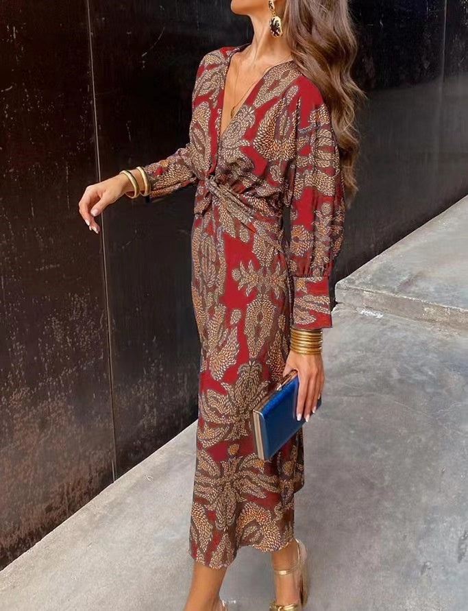 Pamela – Gemaltes Kleid mit V-Ausschnitt und drei Viertelärmeln