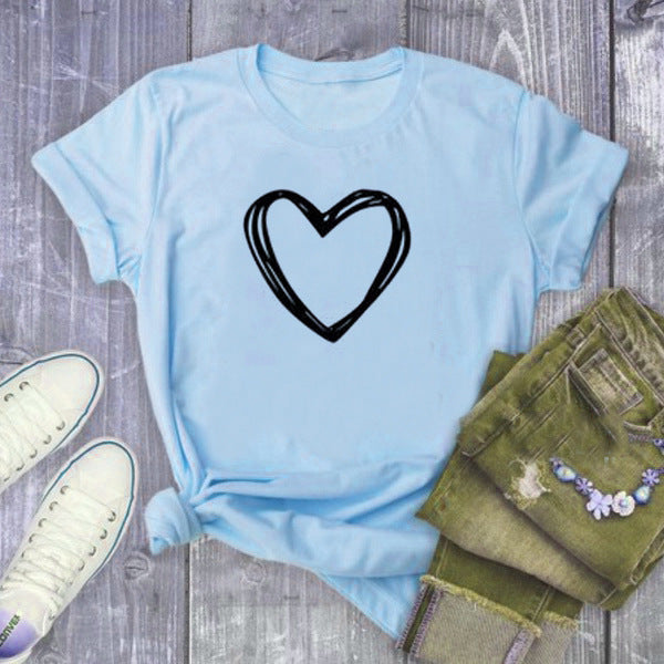Natalie – Herz Print Damen T-Shirt mit Rundhals und kurzen Ärmeln