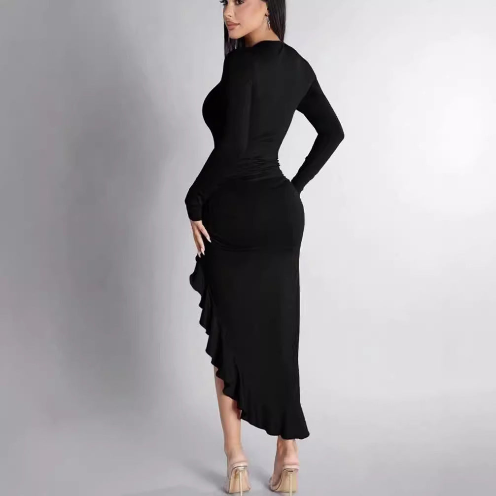 Nicole – Slim Fit Langarmkleid mit Rüschen und Schlitz