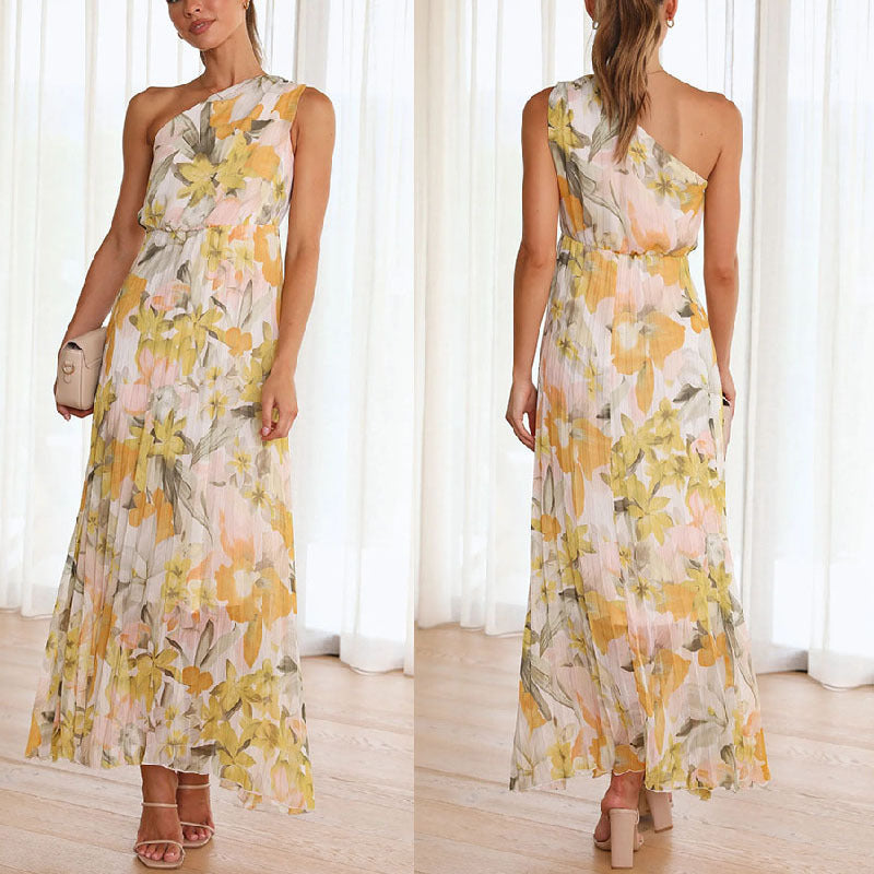 Amelia – Sommerliches Kleid mit schrägen Schultern
