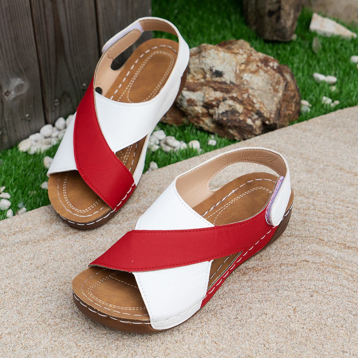 Emily – Sommer Wedges Sandalen mit Farbblock-Kreuzriemen-Design