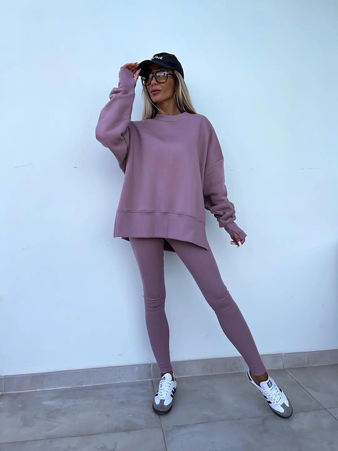 Grace – Lässiger Damen Sweater-Anzug mit langen Ärmeln und eng anliegenden Hosen