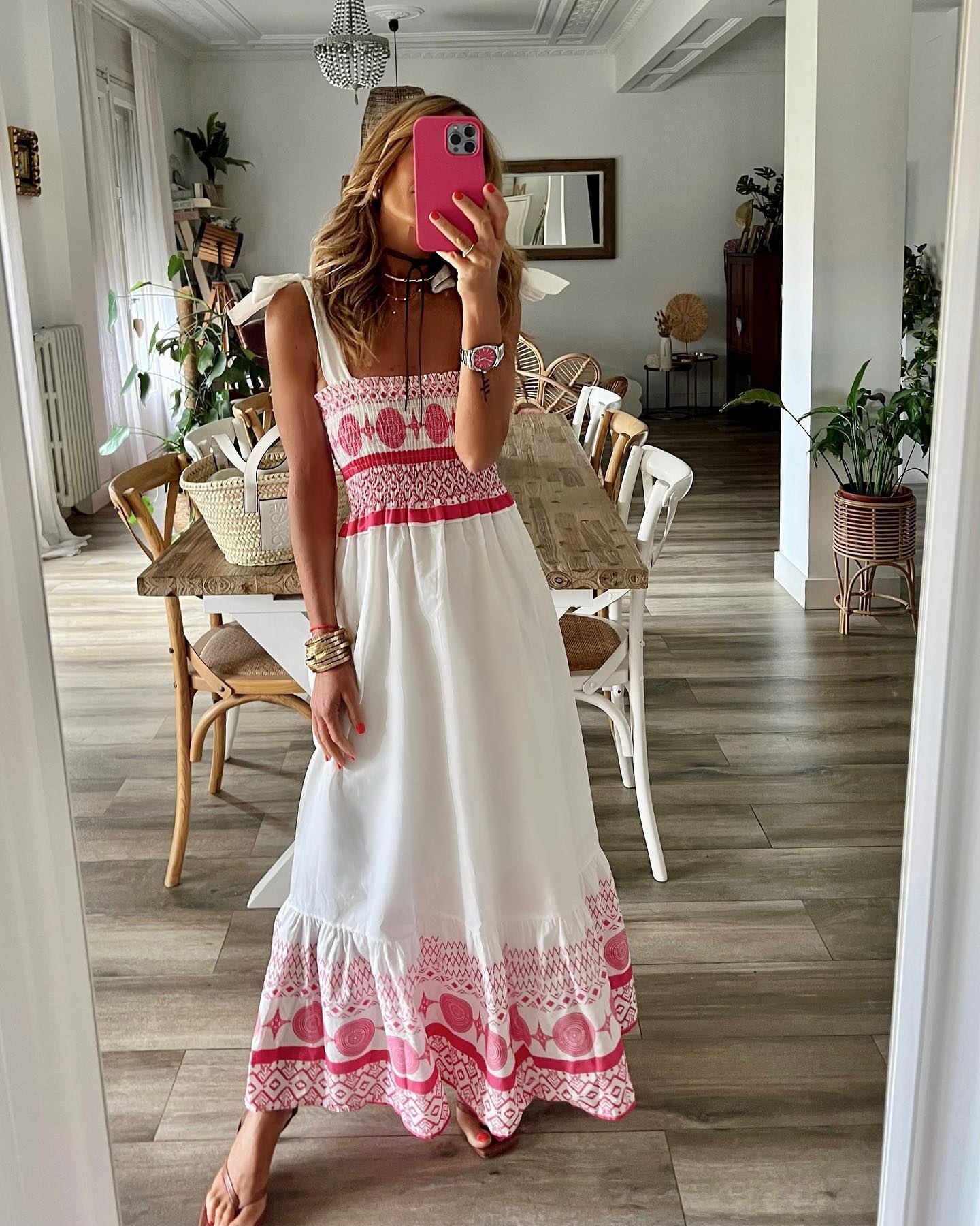 Deborah – Bedrucktes, elastisches, langes Kleid mit Schnürung