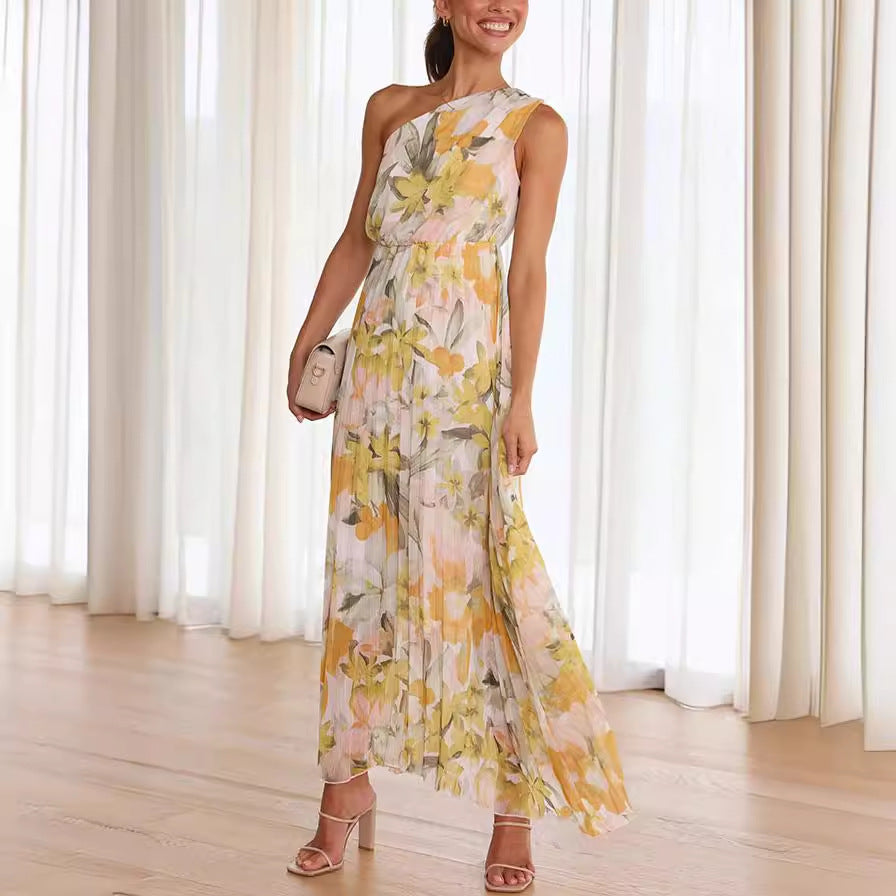 Amelia – Sommerliches Kleid mit schrägen Schultern