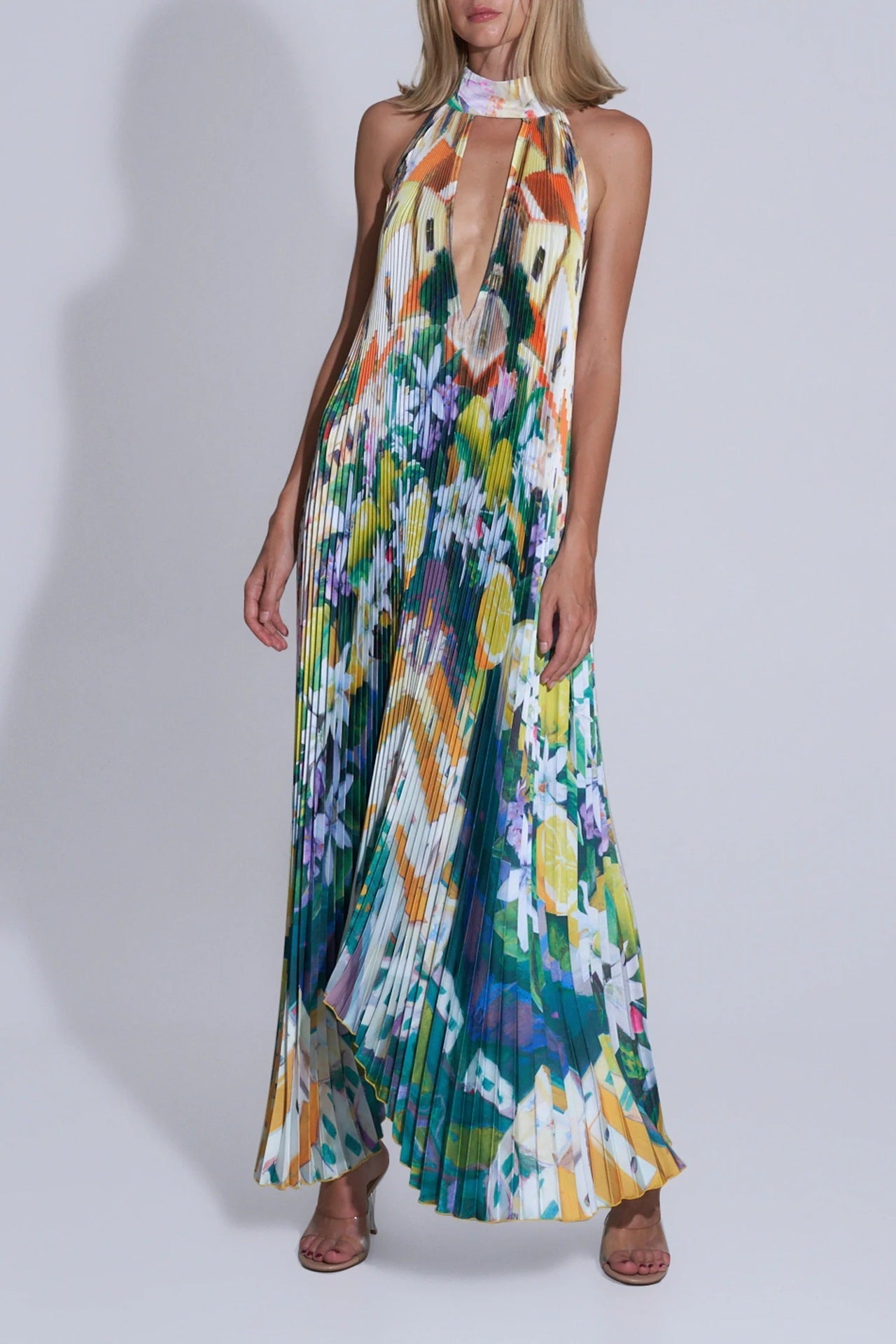 Chelsea – Schwingendes Kleid mit Tiefem V-Ausschnitt und Rückenfreiem Design