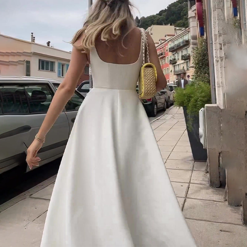 Jenny – Trägerkleid mit eckigem Ausschnitt