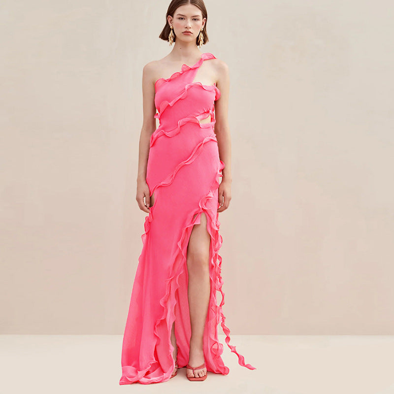 Victoria – Modisches Street Kleid mit Spitzenborte und schrägem Schulterdesign