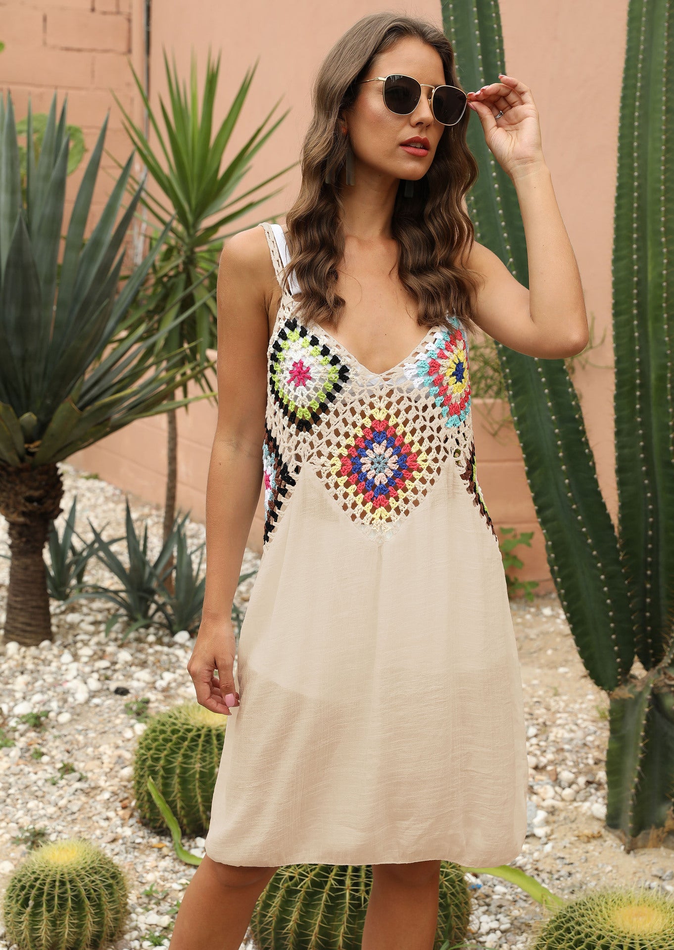 Sue – Gehäkeltes Trägerkleid im Boho-Stil