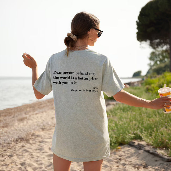 Carly – Damen T-Shirt mit Rundhalsausschnitt und Slogan