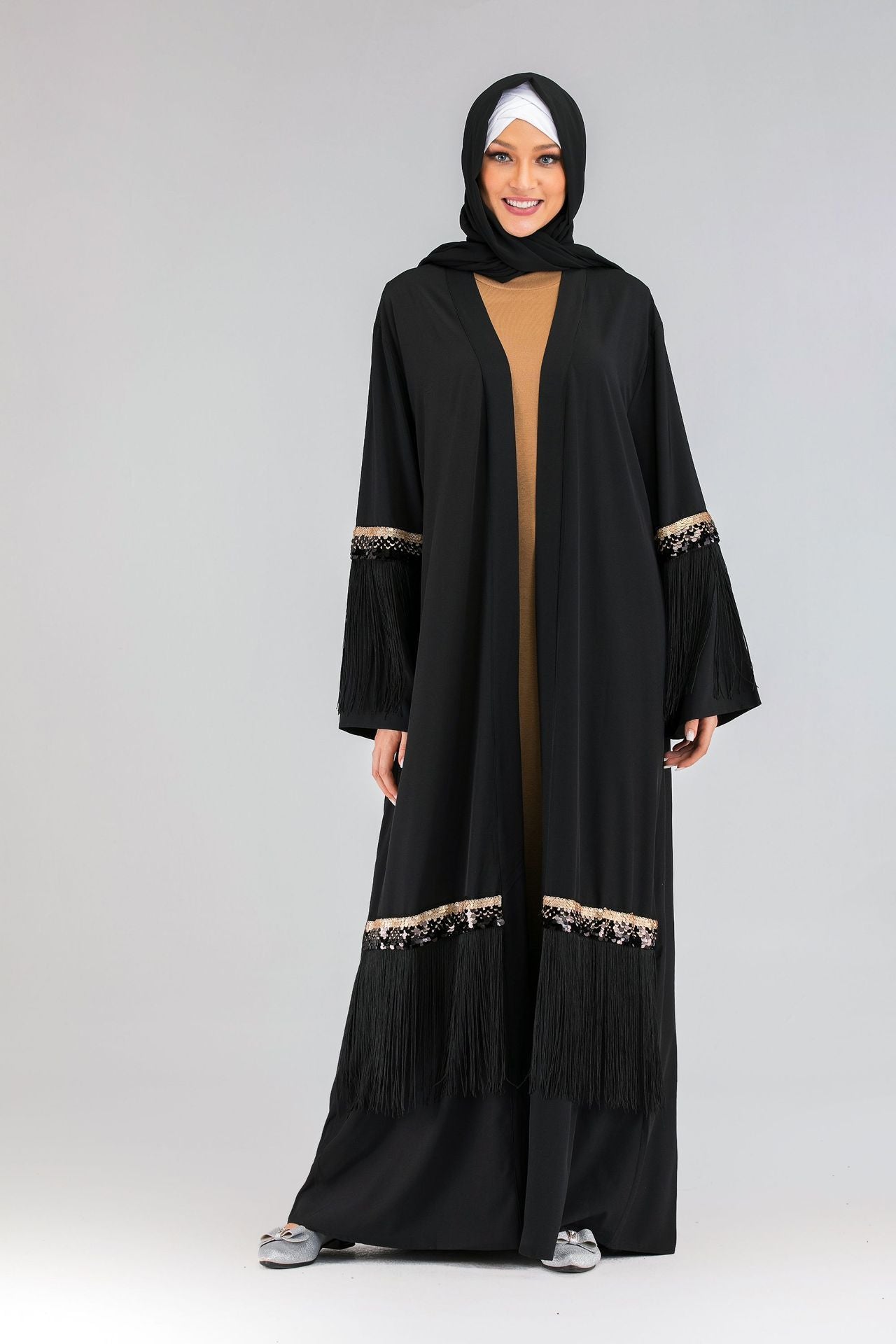 Rebecca – Modische islamische Kleidung für Frauen