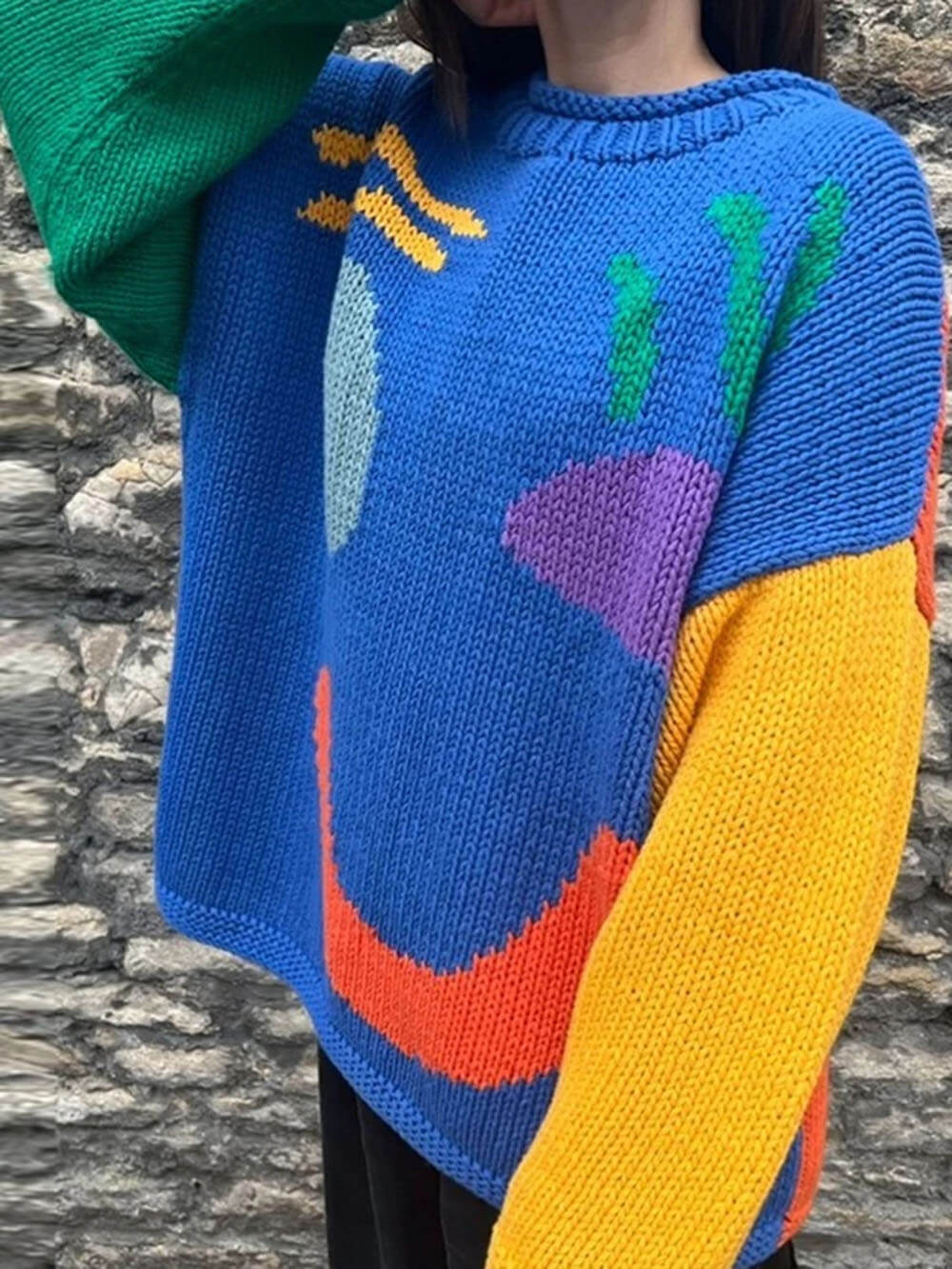 Damen Strickpullover mit abstraktem Gesichtsmotiv – Gemütlicher Wochenend- und Freizeit-Look
