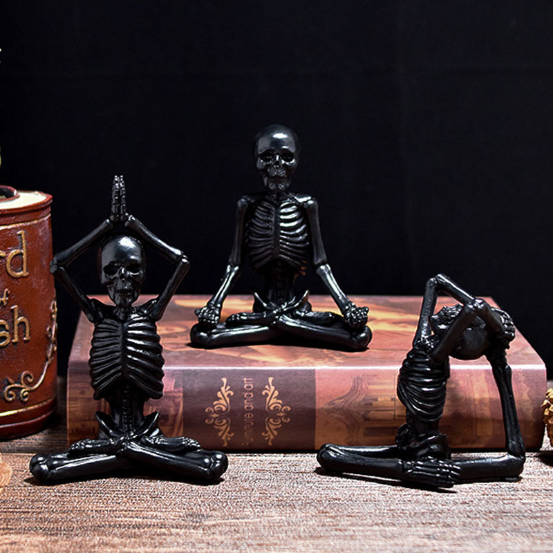 Halloween Deko Skelett Yoga Figuren – Lustige Gruseldeko für Partys & Zuhause