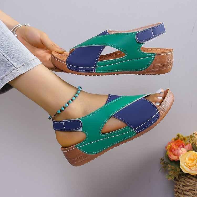 Emily – Sommer Wedges Sandalen mit Farbblock-Kreuzriemen-Design