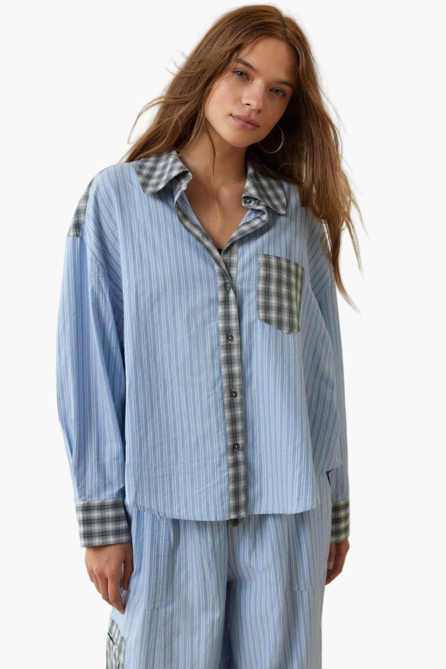 Damen Pyjama Zweiteiler – Modernes Streifen-Karo Design, Lässig & Bequem für Zuhause