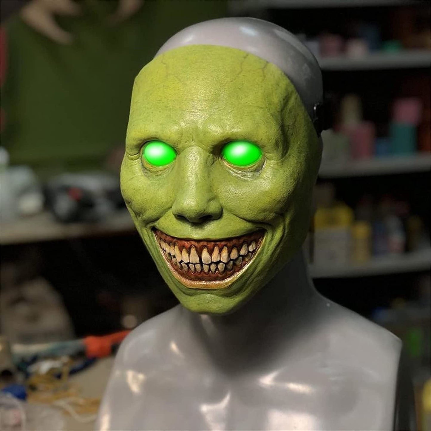 Halloween Latexmaske Dämon mit weißen Augen – Gruselige Unisex Kostümmaske für Partys & Dekoration