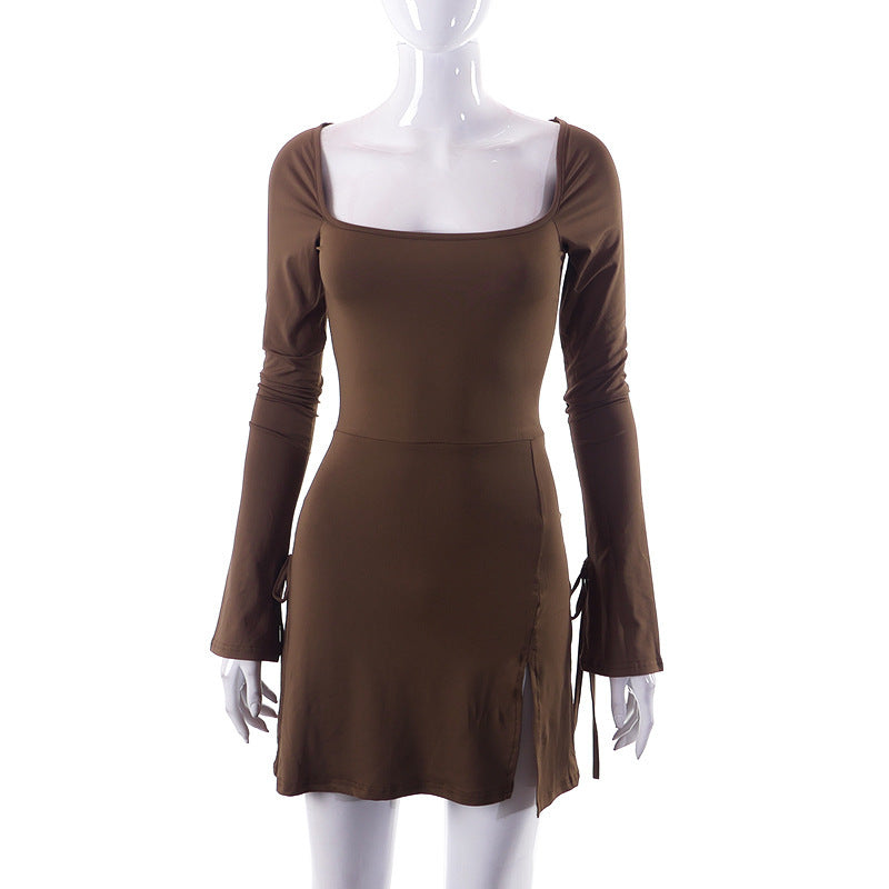 Joy – Langärmliges Kleid mit quadratischem Ausschnitt und kurzem Rockdesign für Damen