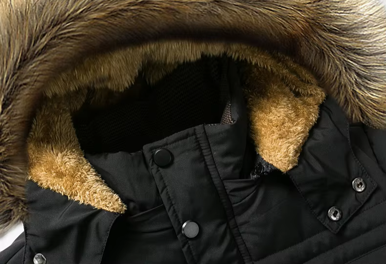 Herren Winter Parka mit Kapuze und Kunstfell – Gepolsterte Outdoorjacke für Alltag & Freizeit