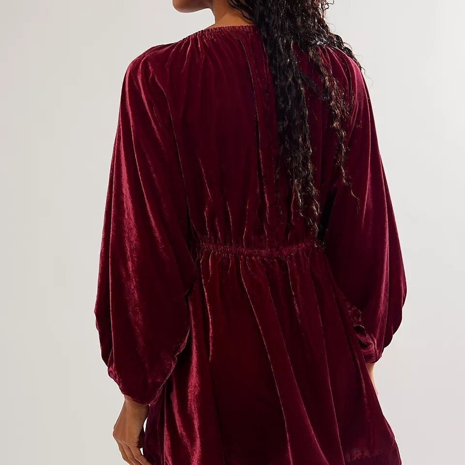 Jane – Bequemes und lässiges goldenes Samt-V-Ausschnitt-Kleid