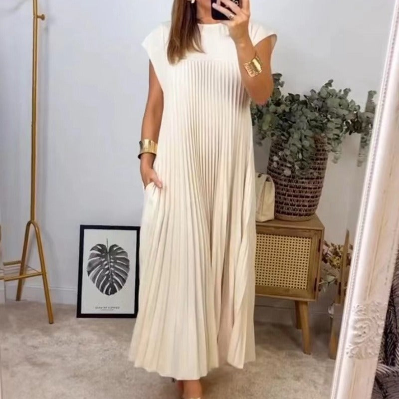 Adele – Kurzes ärmelloses, langes Kleid mit Falten und Rundhalsausschnitt
