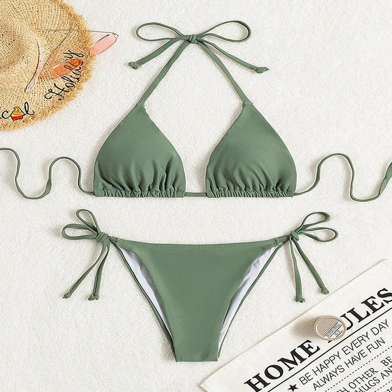 Anna – Bunter gebundener Halter-Bikini