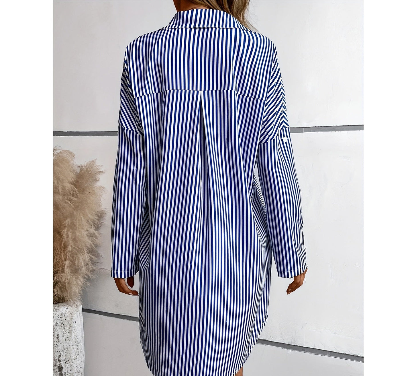Barbara – Gestreiftes Hemdkleid mit Taschen