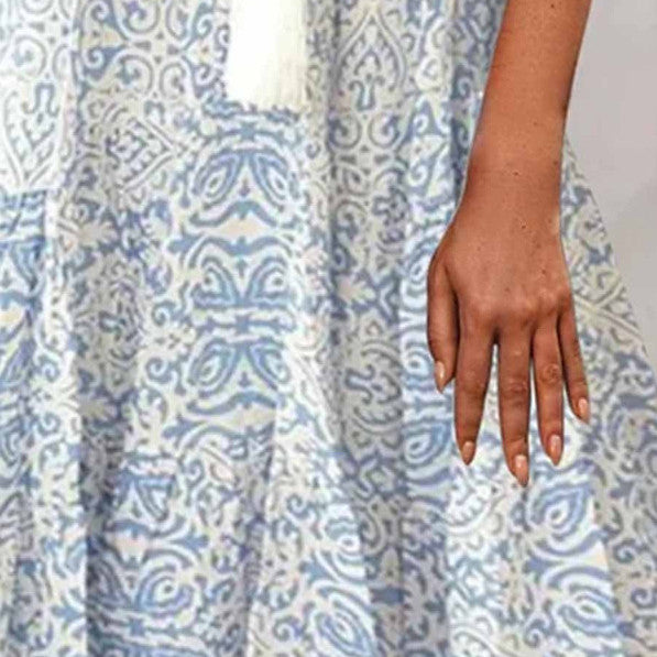 Mary – Lockeres V-Ausschnitt Kleid mit Blumenmuster