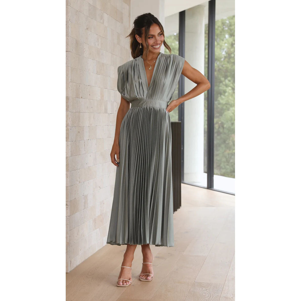Amelia – Lässiges Faltenkleid mit Reißverschluss
