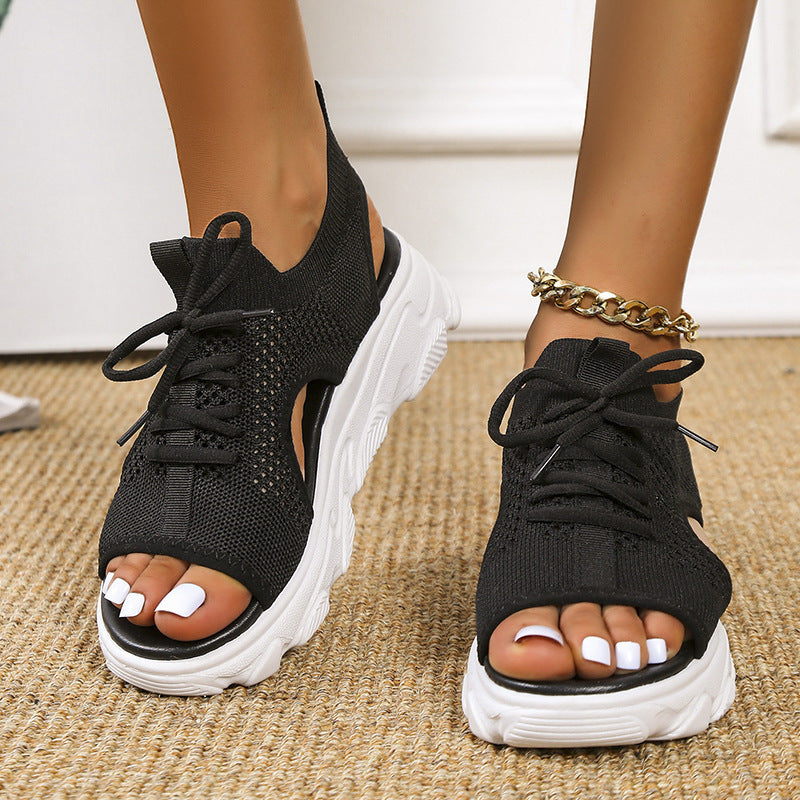 Victoria – Modische flache Sandalen für Damen mit dicker Sohle und Netzoberfläche