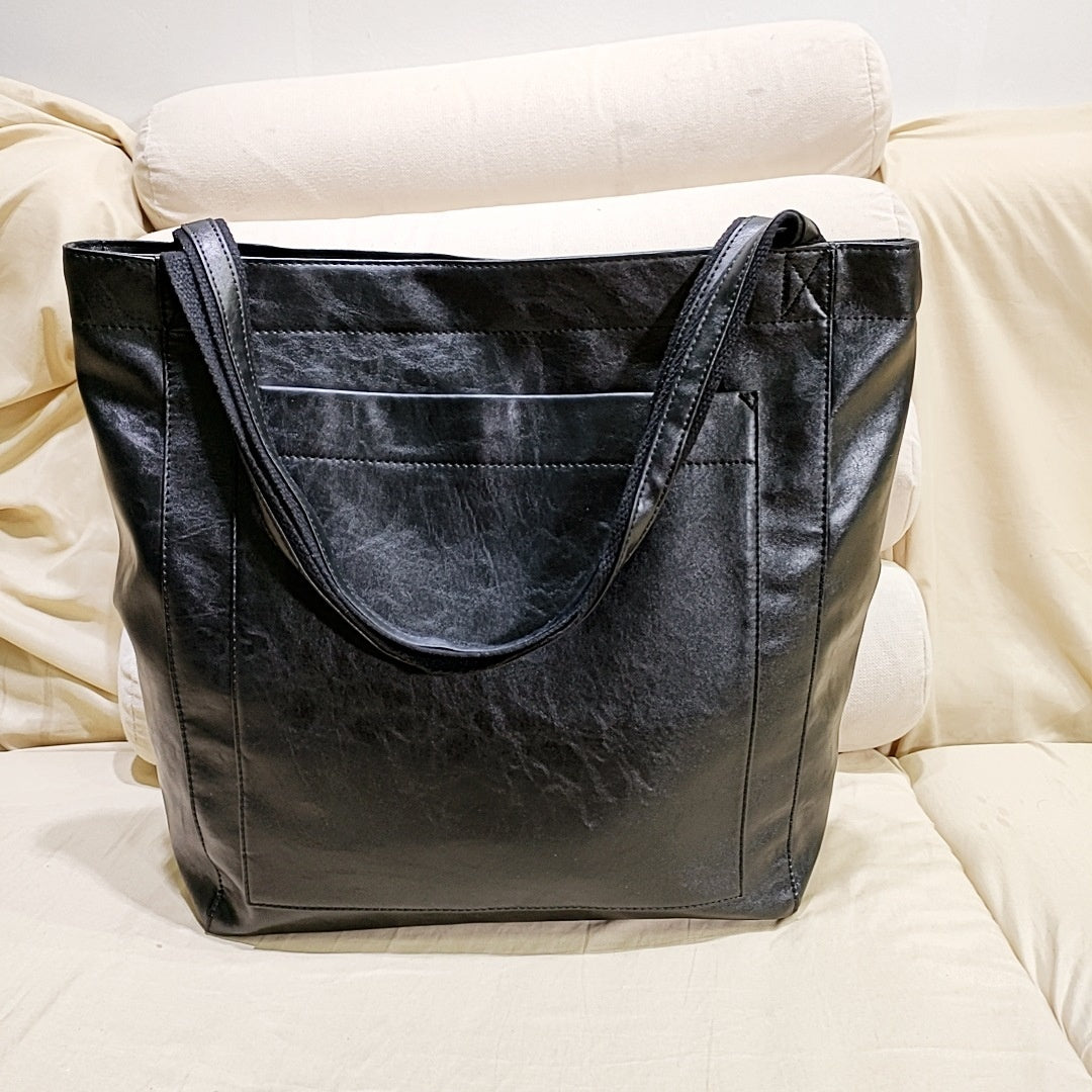 Wendy – Tragetasche aus veganem Leder mit Vintage-Design und Tasche