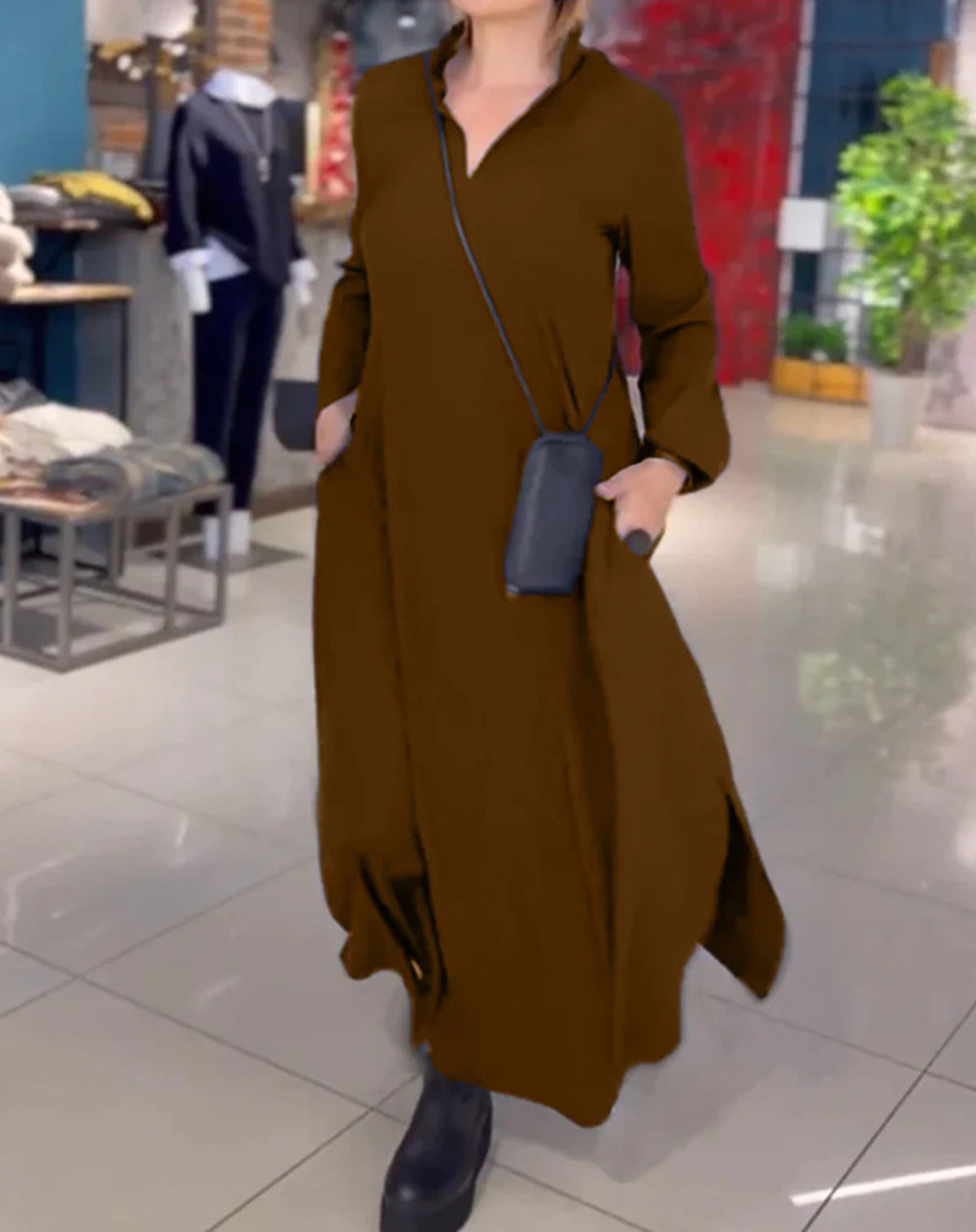 Sharon – Lässiges Langarmkleid mit V-Ausschnitt