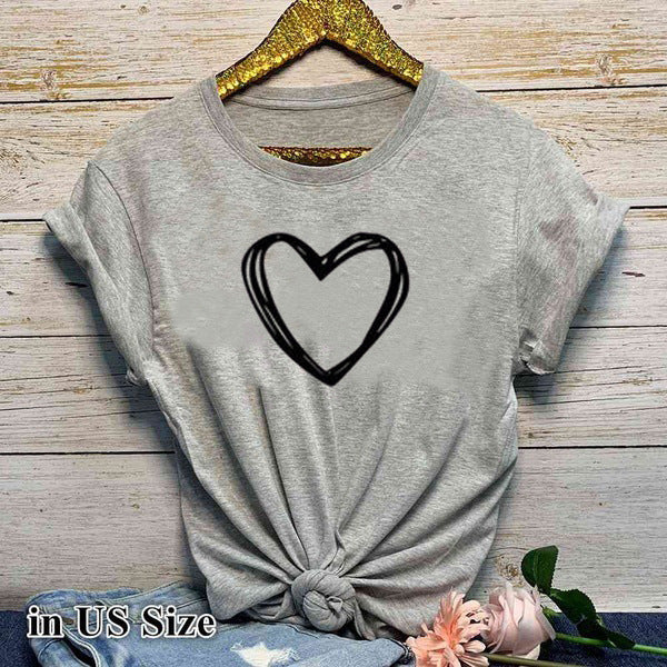 Natalie – Herz Print Damen T-Shirt mit Rundhals und kurzen Ärmeln
