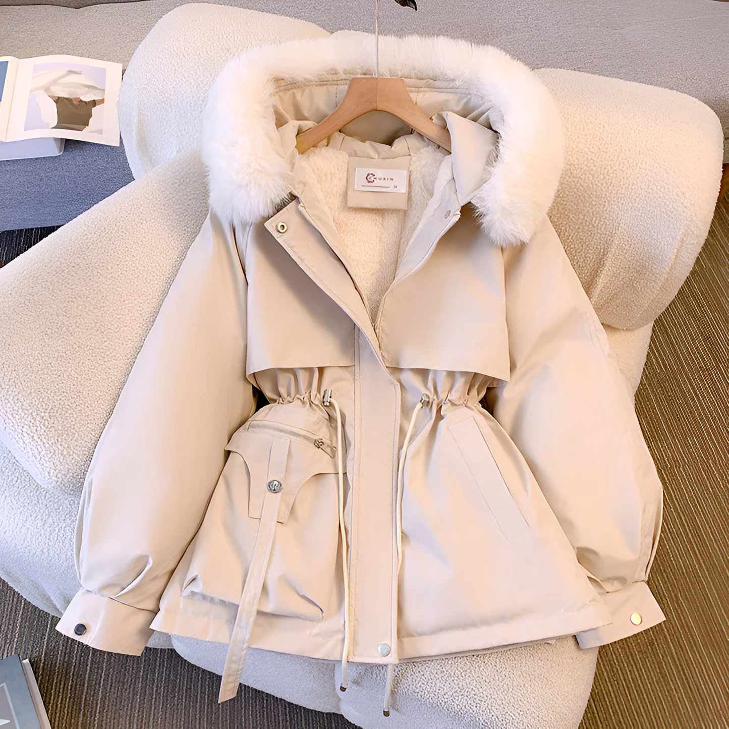 Damen Wintermantel Parka mit Fellkapuze – Eleganter, warmer Mantel für Alltag und Freizeit